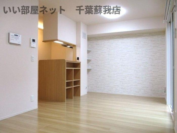 プルミエール　D棟の居間・リビング|使いやすい居間です