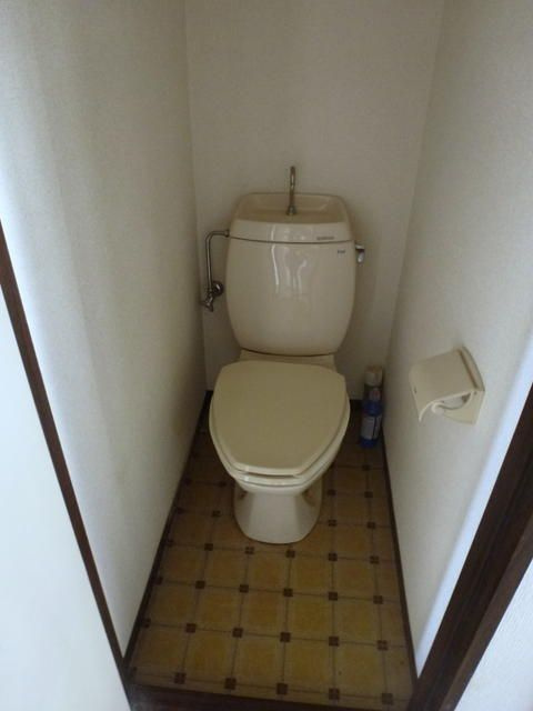 夏目コーポのトイレ