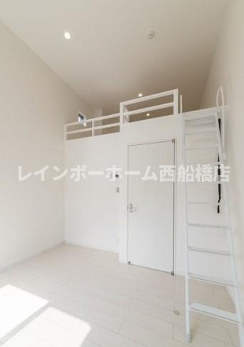 アレーゼ本大久保の寝室