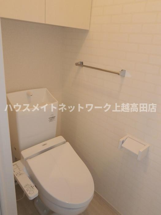 クローバーのトイレ|温水洗浄暖房便座