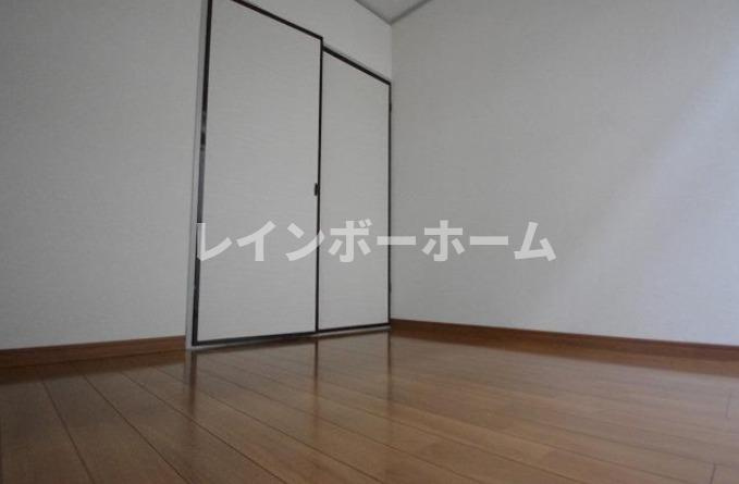 三信ハイツA・Bの寝室