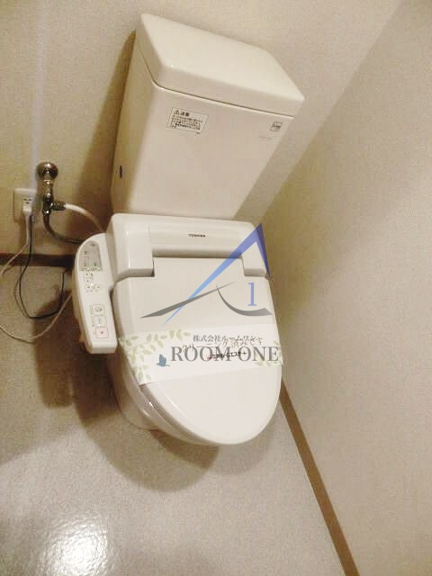 トランスパレントのトイレ|トイレです。