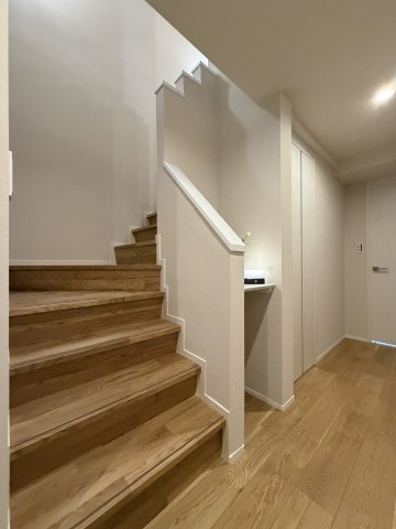 新宿区西新宿８丁目の中古マンションの内装