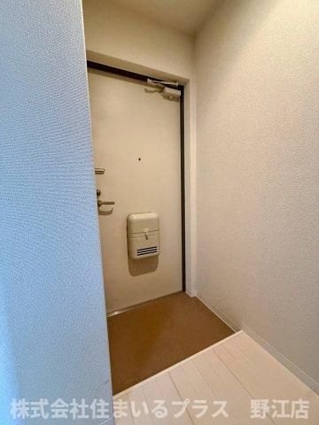 サンプロスペリティの玄関