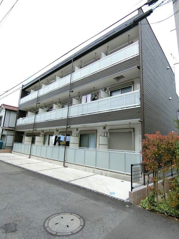 横浜市鶴見区東寺尾東台の賃貸マンションの外観