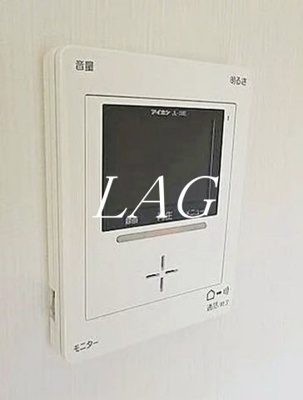【セキュリティ】 | セゾンベルローズ | モニター付きインターホンです。