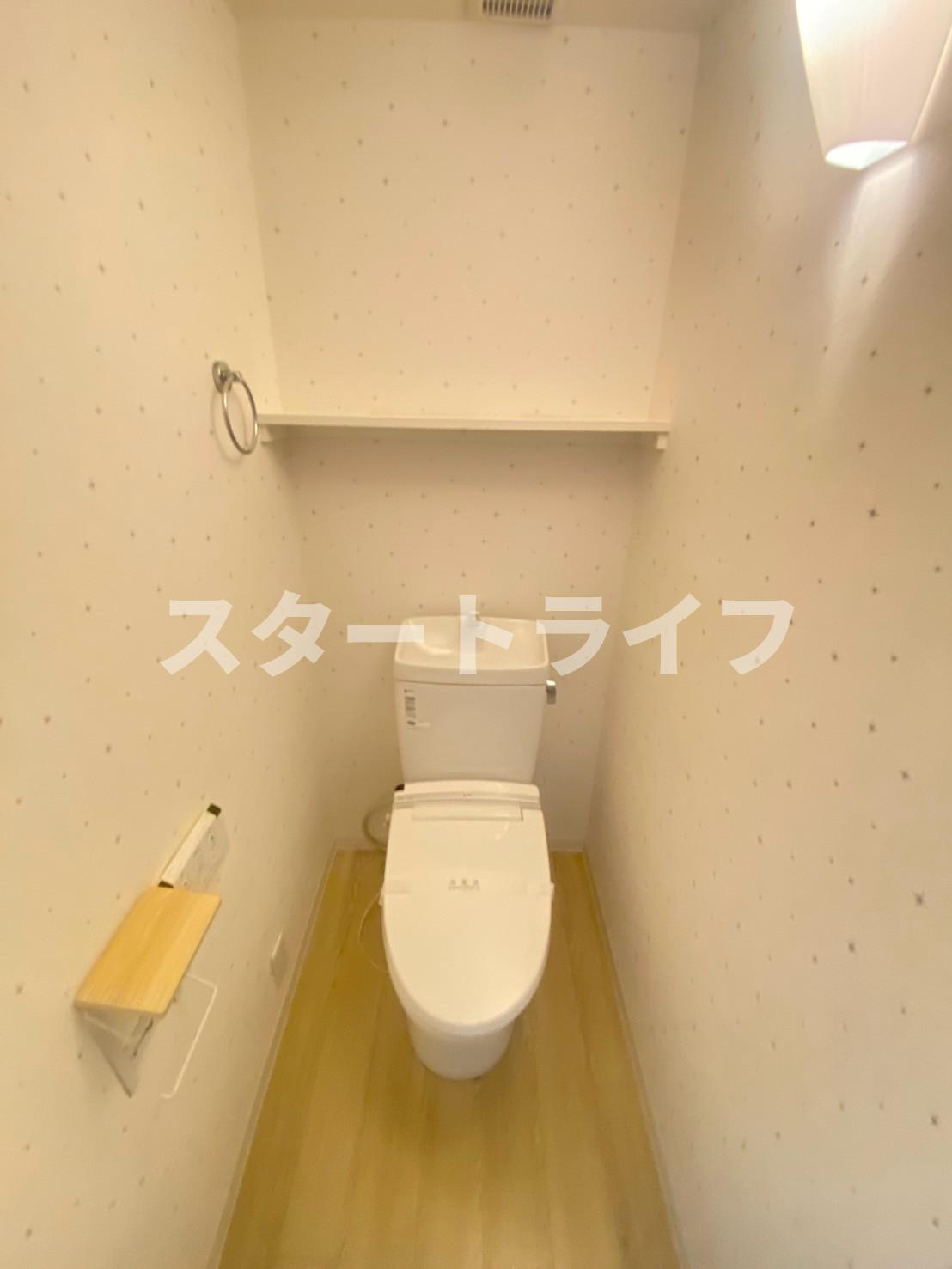 大阪市東淀川区東中島４丁目の賃貸マンションのトイレ