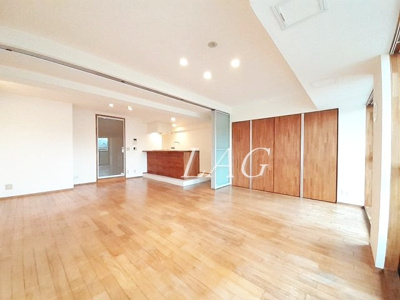 【居間・リビング】 | 東建ニューハイツ市ヶ谷 | 洋室のお部屋です。