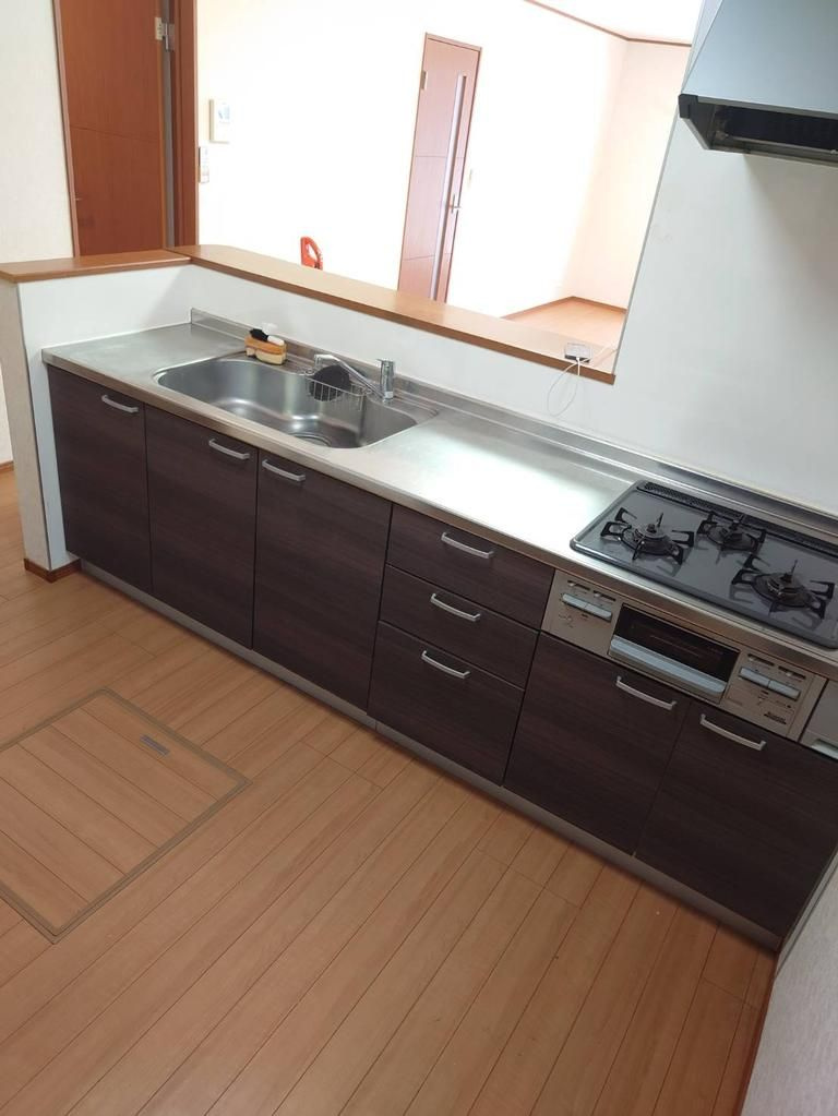 坂戸市鶴舞２丁目　中古売戸建のキッチン