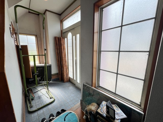 南島原市口之津町甲　事務所店舗付き一戸建ての玄関