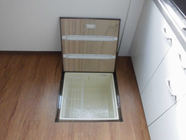 エステート箕輪の収納