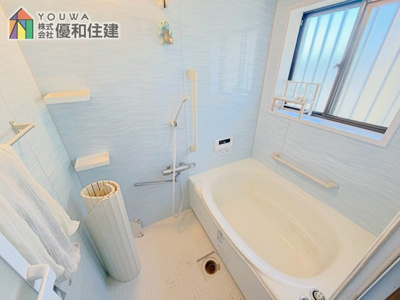 【浴室】 | 中古戸建　明石市朝霧東町２丁目