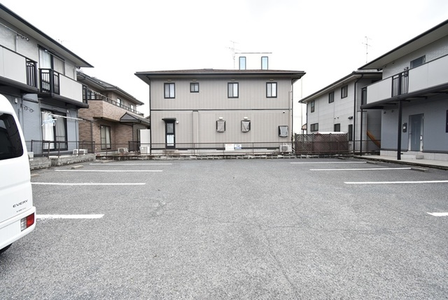 モデラート21 A棟の駐車場