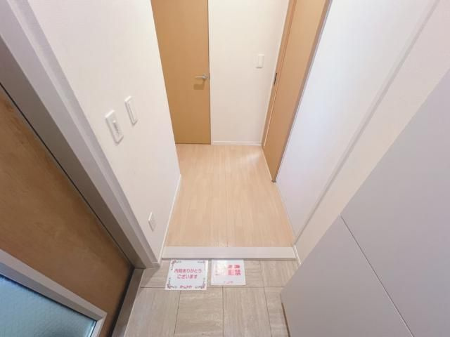 メゾン・ド・エーグルの玄関