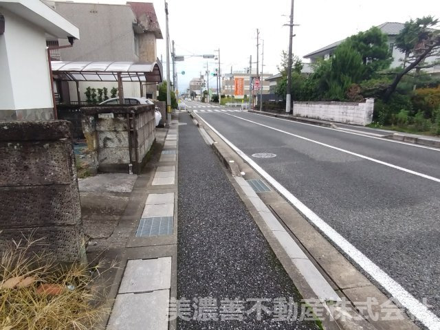 ６７４４９　岐阜市日光町土地の周辺