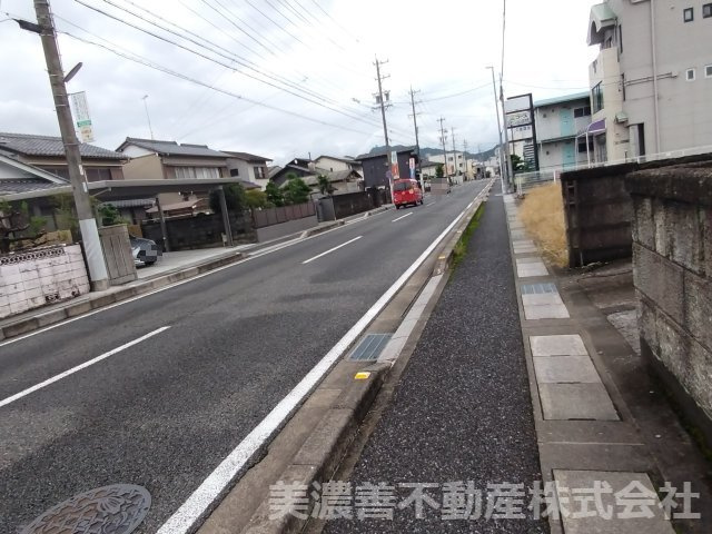 ６７４４９　岐阜市日光町土地の周辺