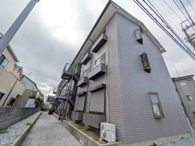 【外観】 | ロイヤルウイング　A棟