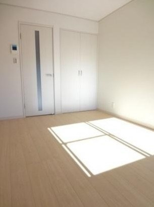 ラ・ベルテ高円寺の居間・リビング