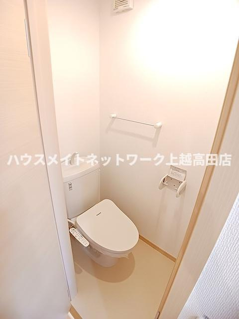 サン　アンドリューのトイレ|温水洗浄暖房便座