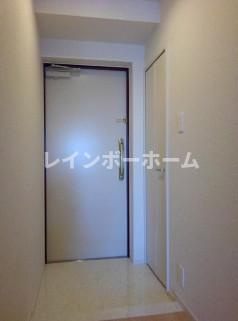 フィオーレ　カンパネラの玄関