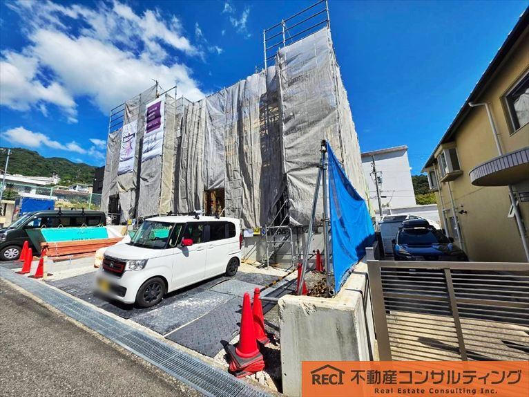 神戸市灘区鶴甲2丁目　新築戸建　2号棟の外観