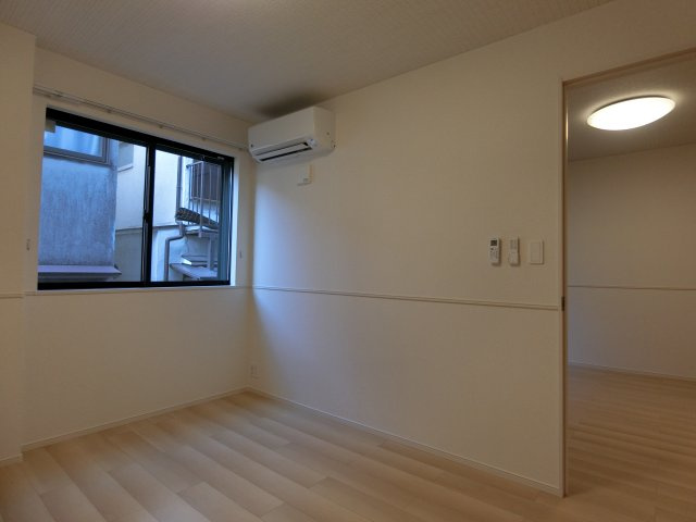 【洋室】 | ルリエ