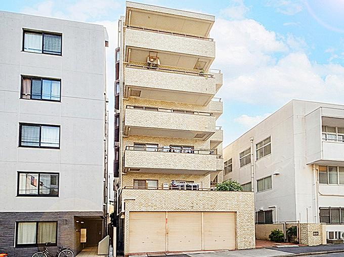 プロスペアー木場の外観|スーパーやコンビニ近く買物便利な耐震基準適合マンション、プロスペアー木場は即日現地案内可能となっておりますので、お気軽にお問い合わせください！