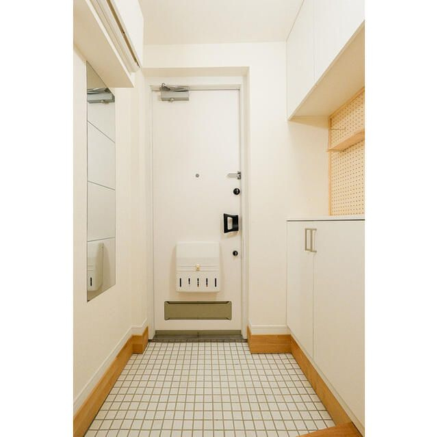 玉川サンケイハウス北棟の玄関