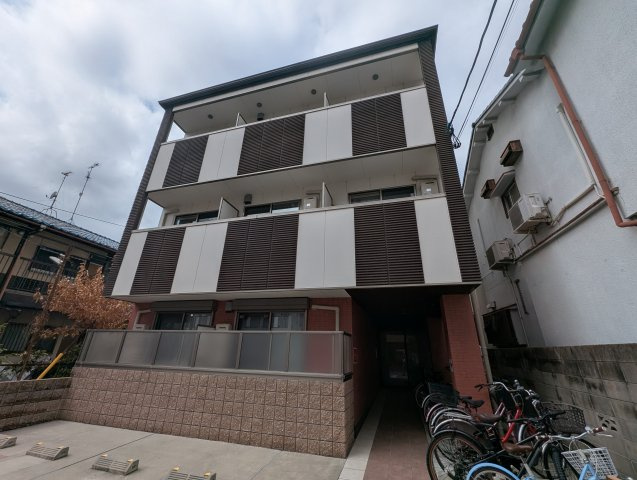 ヴィレッヂ曽根南の外観