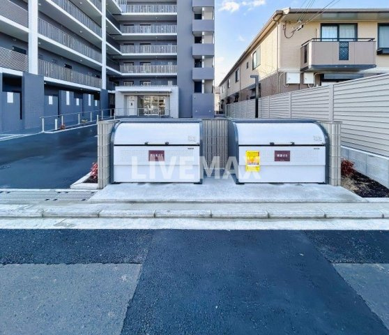 敷地内ゴミ捨て場