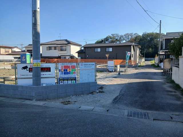 深谷市稲荷町北　の前面道路含む現地写真|現地前面道路（2026年10月09日）撮影