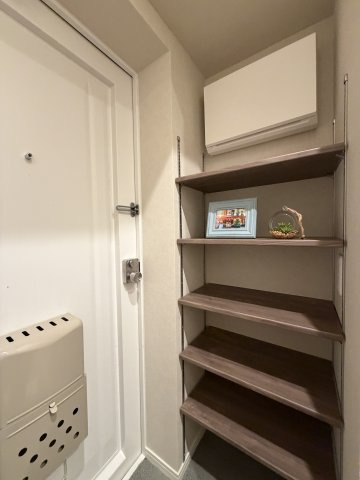 中野区本町４丁目の中古マンションの収納|シューズボックス