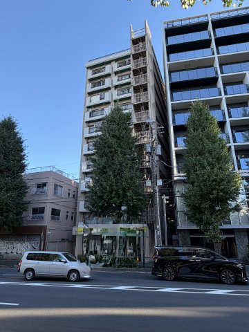 中野区本町４丁目の中古マンションの外観