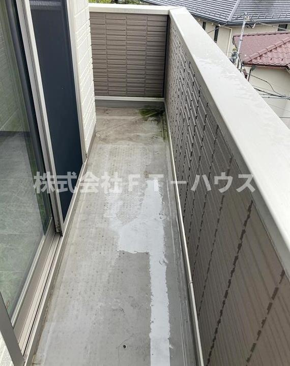海神戸建のバルコニー