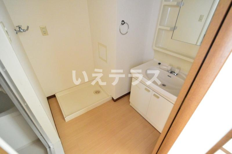 パールハイツ三輪の洗面所