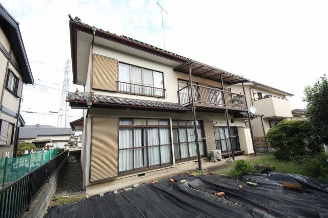 鹿沼市東町貸家の外観