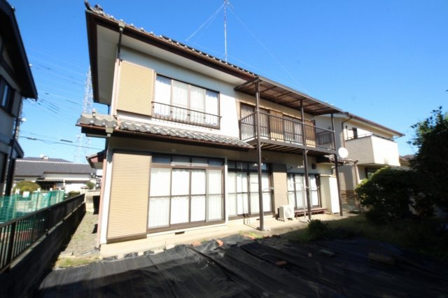 鹿沼市東町貸家