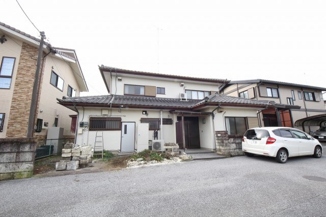 鹿沼市東町貸家の外観