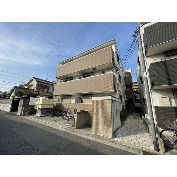 F+style羽衣一号館の外観