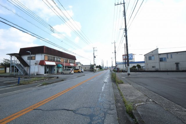 鹿沼市上野町テナントの周辺|南方向