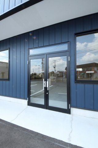 鹿沼市上野町テナントのエントランス|3号室入口　