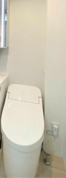 コンフォーリア門前仲町のトイレ