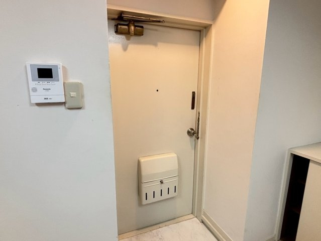 【玄関】