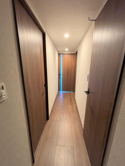 ルネフラッツ新小岩の玄関