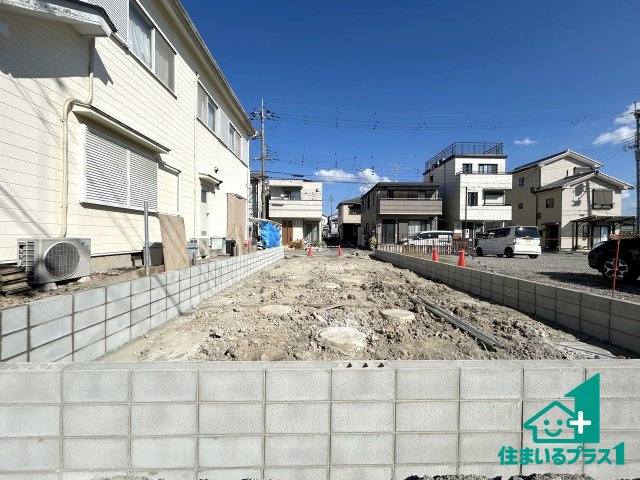 ●17(土)18(日)現地説明会！　奈良市北永井町　第1期　新築一戸建ての外観|現在はこんな感じです。完成までが待ち遠しいですね。