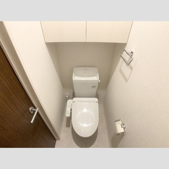 【トイレ】 | グランツ辻 | ゆったりとした空間のトイレです