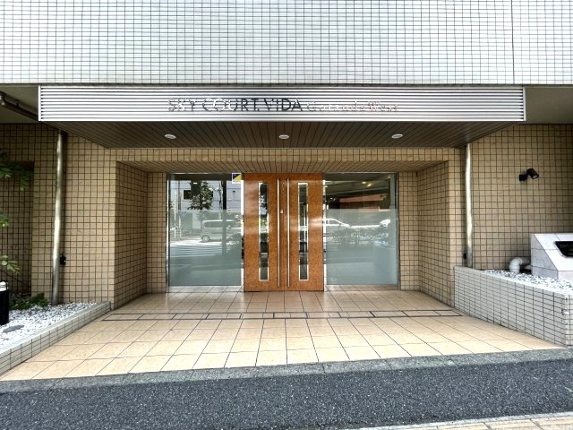 スカイコート・ヴィーダ五反田ウエストのエントランス