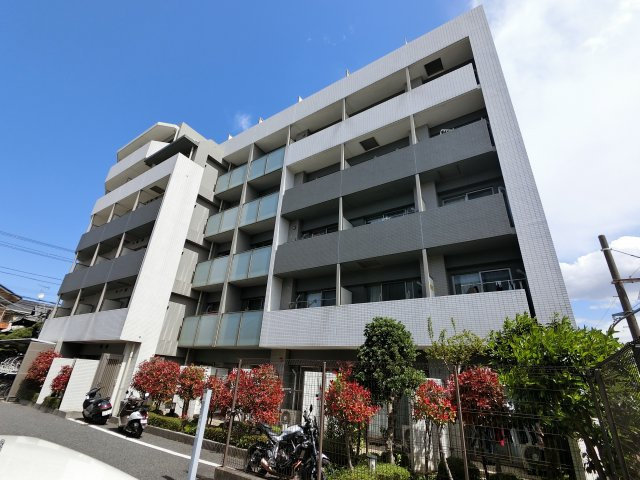 ライジングプレイス船橋宮本の外観