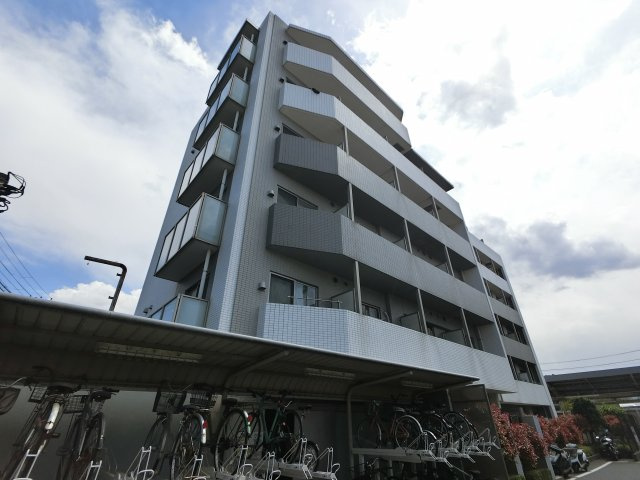 ライジングプレイス船橋宮本の外観