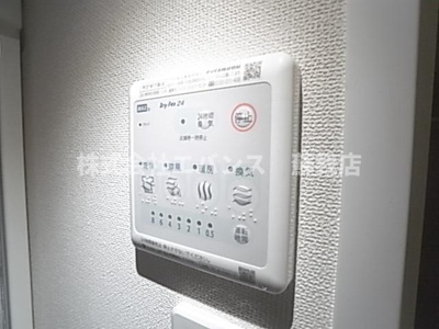  | メゾンクレシア